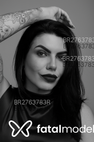 Acompanhante Lívia - Perfil