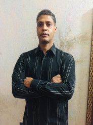 Acompanhante Roney - Perfil