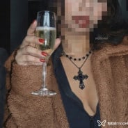 Acompanhante Anne - Perfil