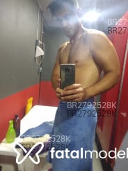 Acompanhante Misterioso - Perfil