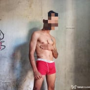 Acompanhante Aron - Perfil