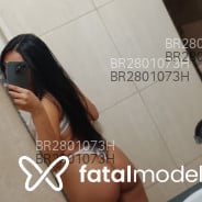 Acompanhante Peneloope - Perfil