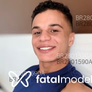 Acompanhante Raw Carter - Perfil