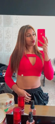 Acompanhante Sasha - Perfil
