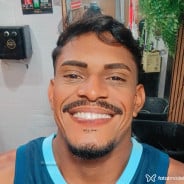 Acompanhante Paqueta - Perfil