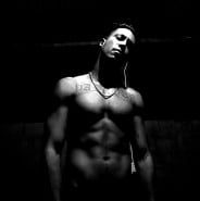 Acompanhante Satory - Perfil