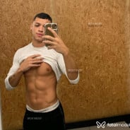 Acompanhante Santos - Perfil