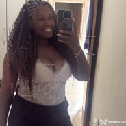 Acompanhante Karol - Perfil
