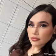 Acompanhante Romena Costa - Perfil