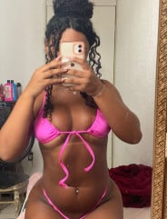 Acompanhante Morena - Perfil