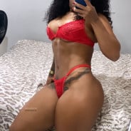 Acompanhante Pricilatatuada - Perfil