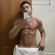 Acompanhante Lynno - Perfil