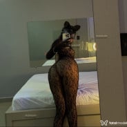 Acompanhante Jade - Perfil