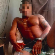 Acompanhante Brito - Perfil