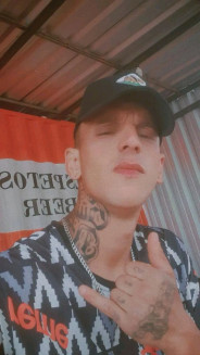 Acompanhante Henry - Perfil