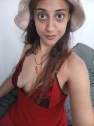 Acompanhante Bianc - Perfil