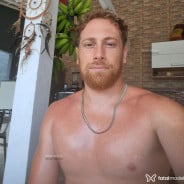 Acompanhante John - Perfil