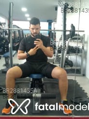 Acompanhante Douglas - Perfil