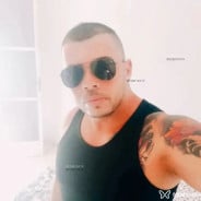 Acompanhante Maverick - Perfil