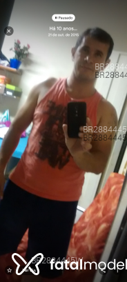 Acompanhante Topado - Perfil