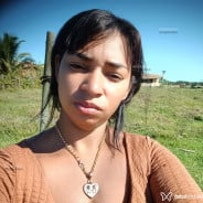 Acompanhante Indi - Perfil