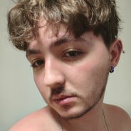 Acompanhante Paulo Arthur - Perfil
