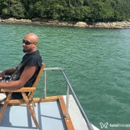 Acompanhante Pretinho - Perfil