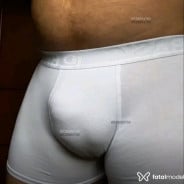 Acompanhante Pedro Pablo - Perfil