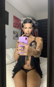 Acompanhante Mel - Perfil