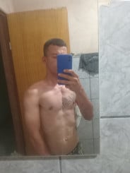 Acompanhante Douglas - Perfil