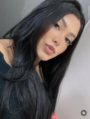 Acompanhante Julia - Perfil