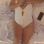 Acompanhante Laura - Perfil