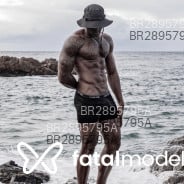 Acompanhante Mathias - Perfil