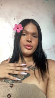 Acompanhante Pietra - Perfil
