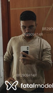 Acompanhante Oliver - Perfil