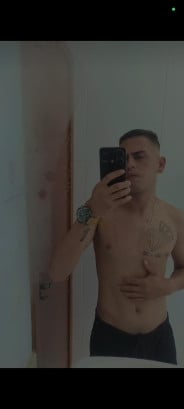 Acompanhante Jotaa - Perfil