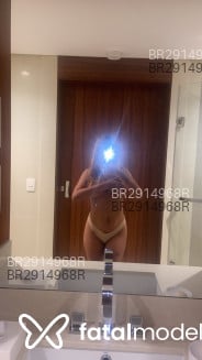 Acompanhante Julia - Perfil