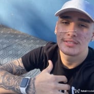 Acompanhante Alexandre Mendonça - Perfil