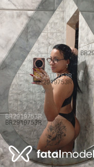 Acompanhante Luara - Perfil