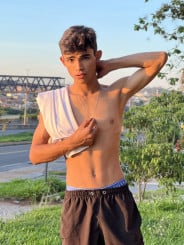 Acompanhante Kaleb - Perfil