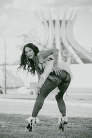 Acompanhante Eduarda - Perfil