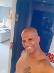 Acompanhante Michael - Perfil