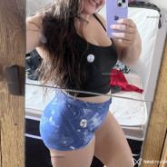 Acompanhante Liane - Perfil