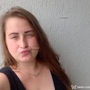 Acompanhante Josys - Perfil