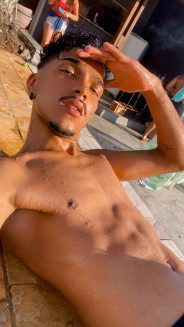 Acompanhante Mateus - Perfil