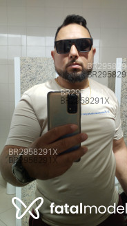 Acompanhante Willian - Perfil