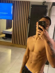 Acompanhante João Paulo - Perfil