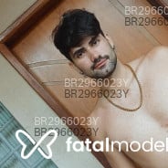 Acompanhante Tylor - Perfil