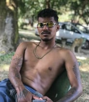 Acompanhante Chris - Perfil