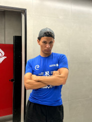 Acompanhante Lucas Gomes - Perfil